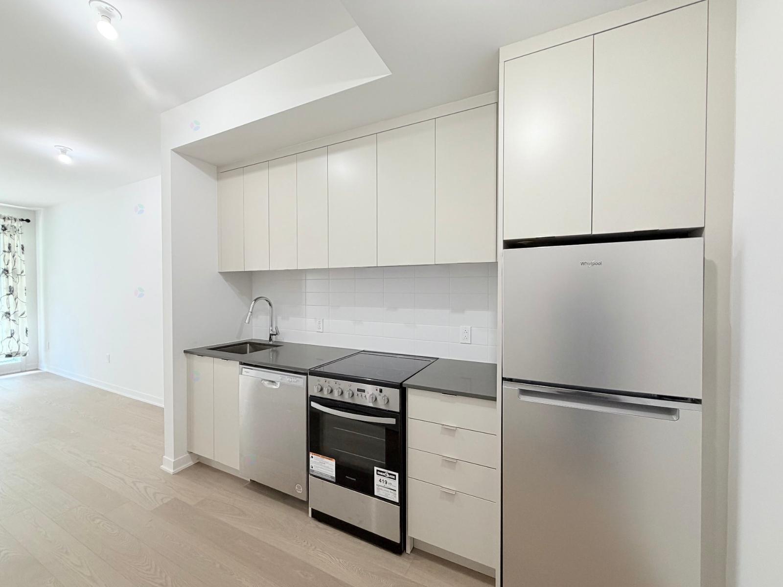 1485 Rue des Bassins|#426 Montréal (Le Sud-Ouest) Quebec Canada H3C1B7 3