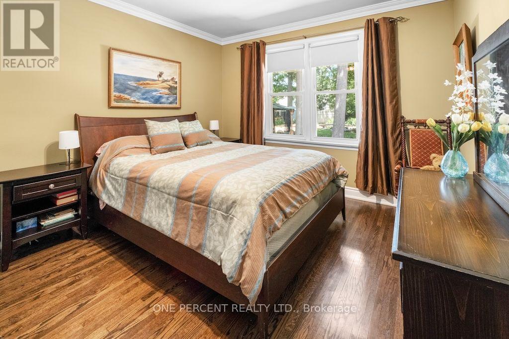 583 Stephens Crescent, Oakville, Ontario  L6K 1Y2 - Photo 11 - W13552340