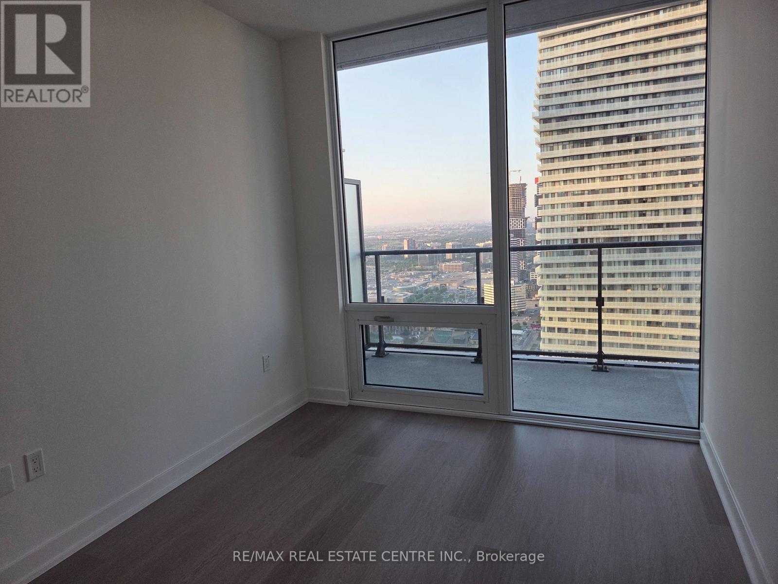 4307 - 448 Burnhamthorpe Road, Mississauga, Ontario  L5B 0R4 - Photo 6 - W13552338
