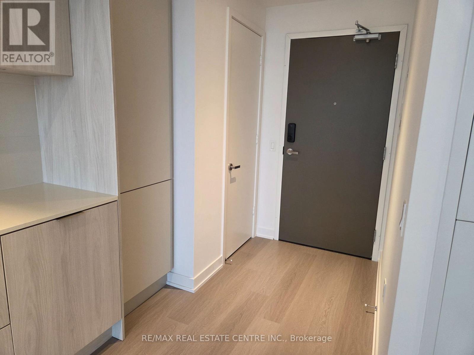 4307 - 448 Burnhamthorpe Road, Mississauga, Ontario  L5B 0R4 - Photo 9 - W13552338