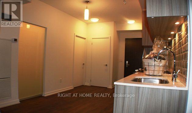 318 - 52 Forest Manor Road, Toronto, Ontario  M2J 1M6 - Photo 15 - C13552356