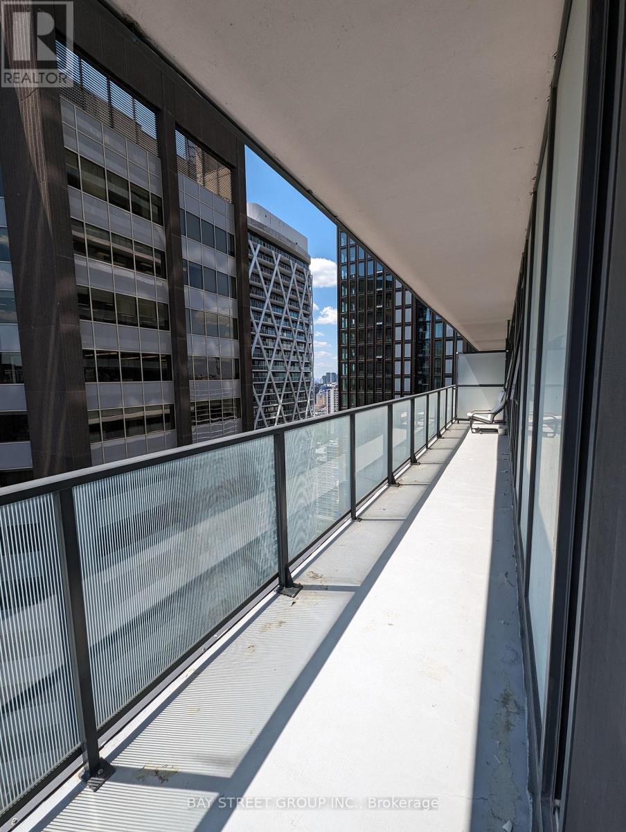 2708 - 426 University Avenue, Toronto, Ontario  M5G 1S9 - Photo 8 - C13552358