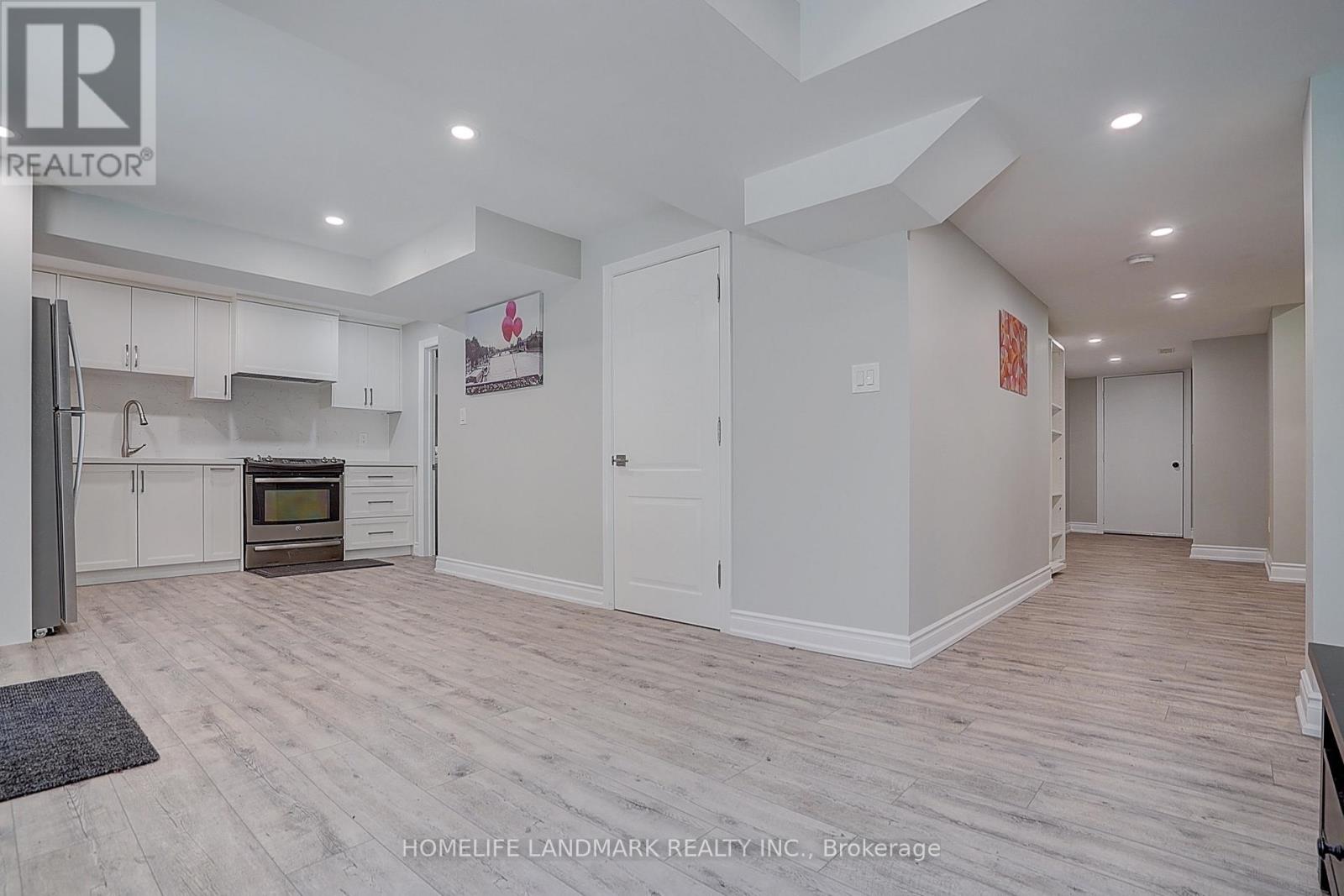 28 Hunwicks Crescent, Ajax, Ontario  L1Z 0E4 - Photo 26 - E13552368