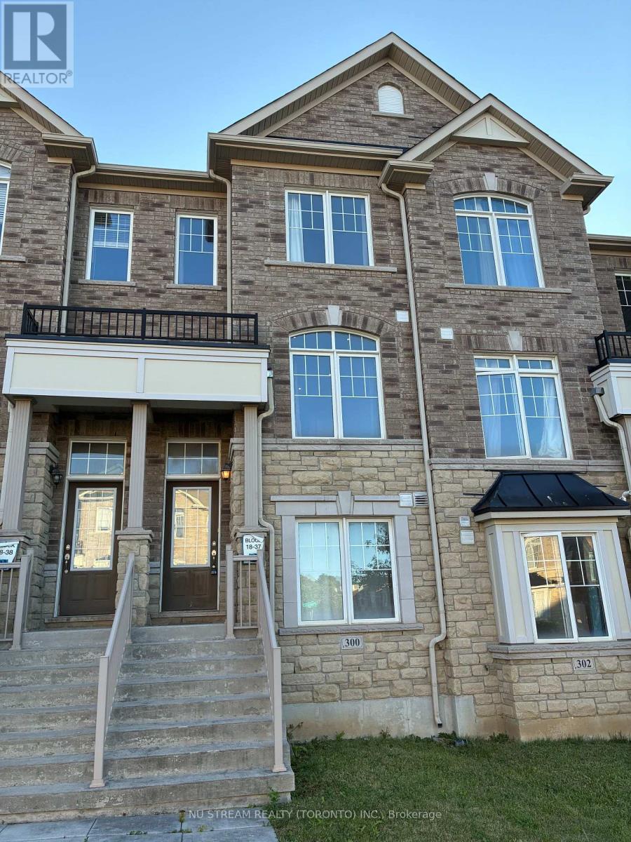 300 DELRAY DRIVE, Markham (Greensborough)