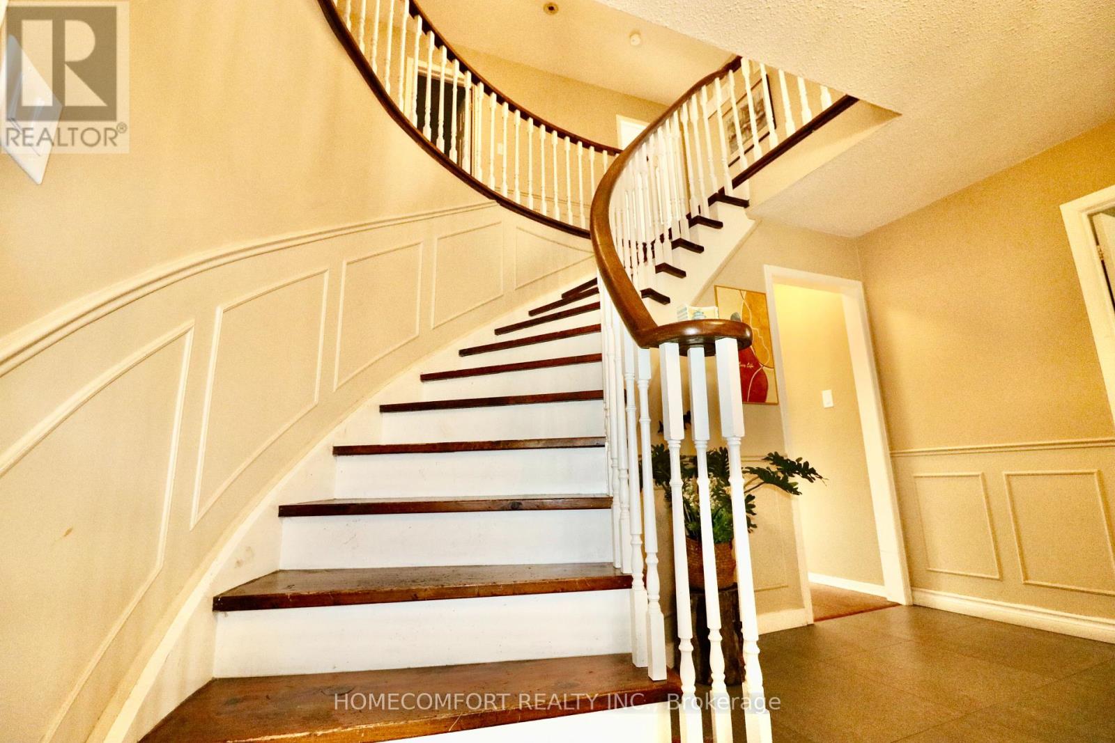 12 Banbury Court, Aurora, Ontario  L4G 3M9 - Photo 17 - N13552388
