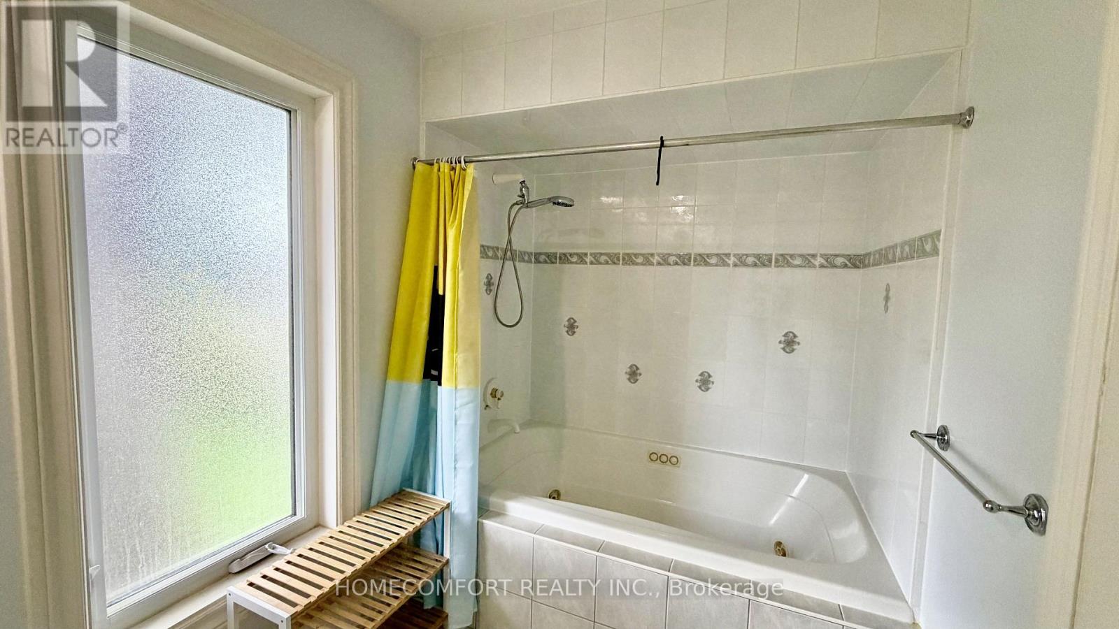 12 Banbury Court, Aurora, Ontario  L4G 3M9 - Photo 23 - N13552388