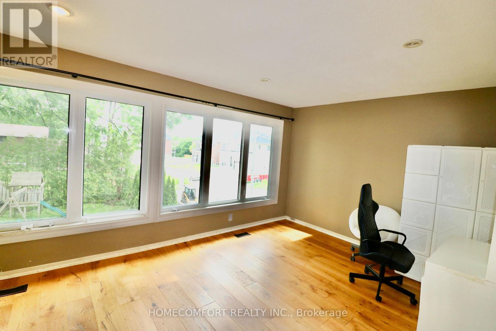 12 Banbury Court, Aurora, Ontario  L4G 3M9 - Photo 24 - N13552388