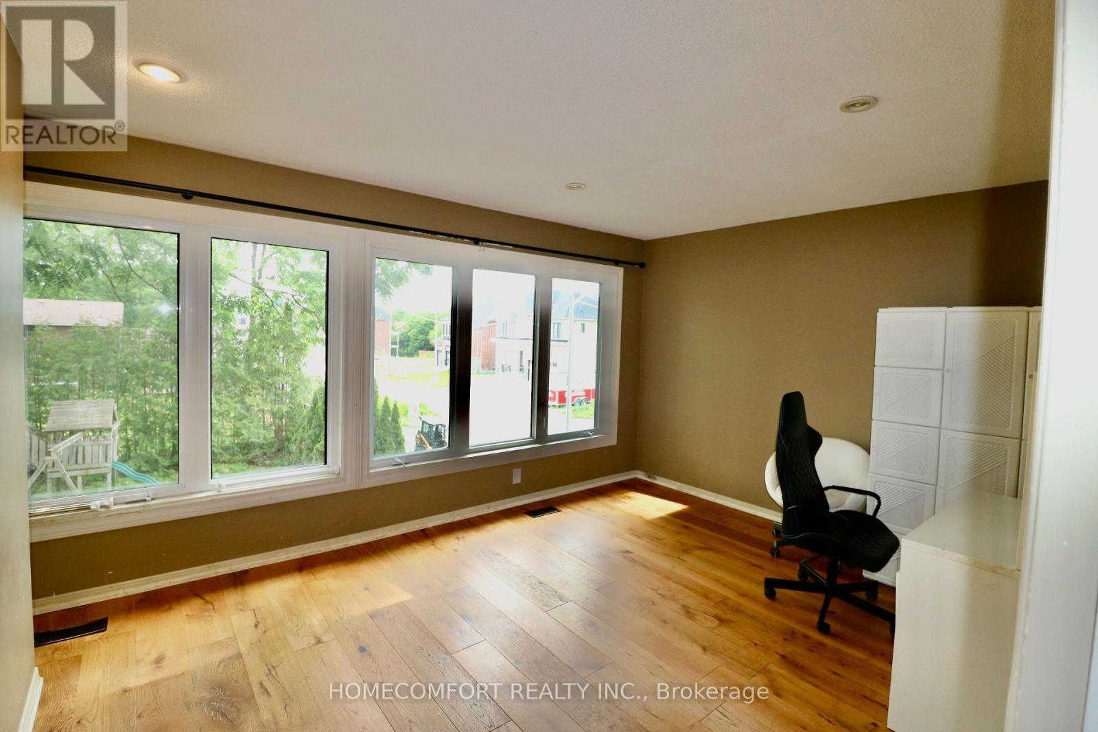 12 Banbury Court, Aurora, Ontario  L4G 3M9 - Photo 25 - N13552388