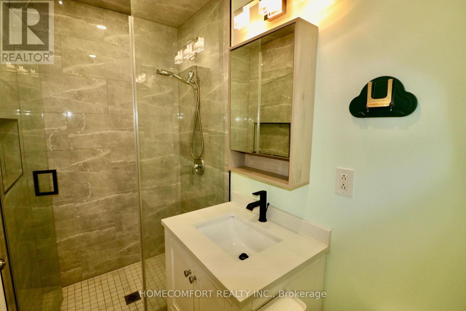 12 Banbury Court, Aurora, Ontario  L4G 3M9 - Photo 26 - N13552388