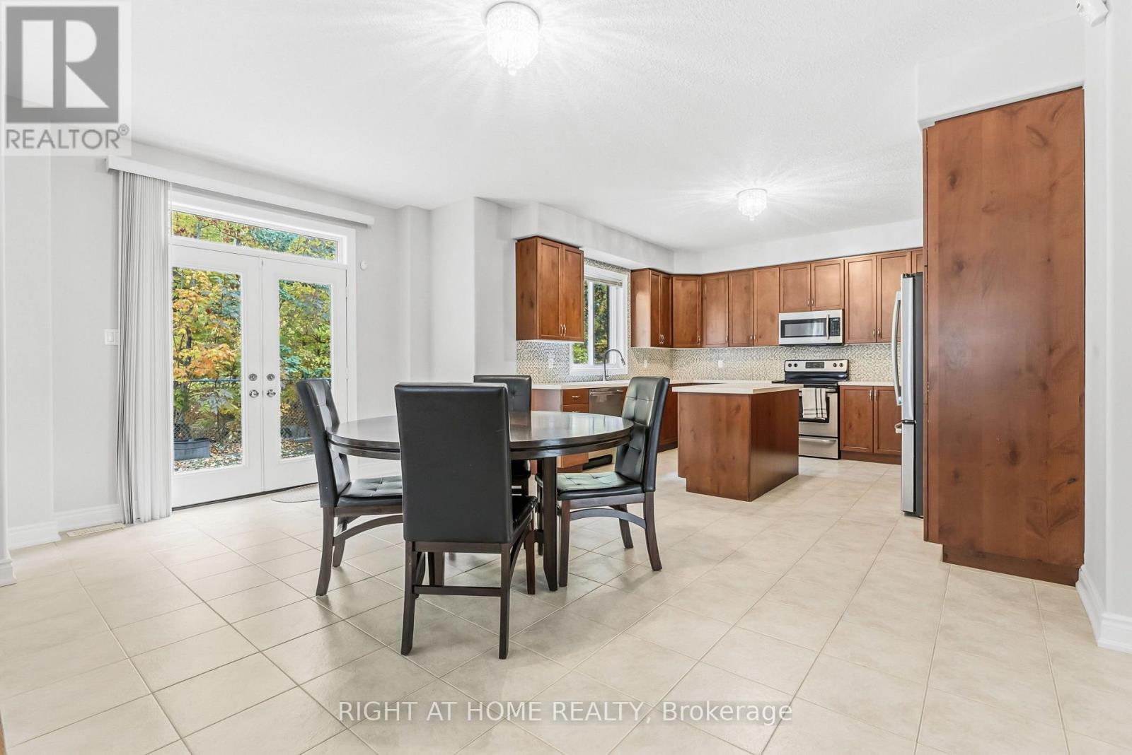 79 Jewel House Lane, Barrie, Ontario  L4N 5X1 - Photo 12 - S13552374