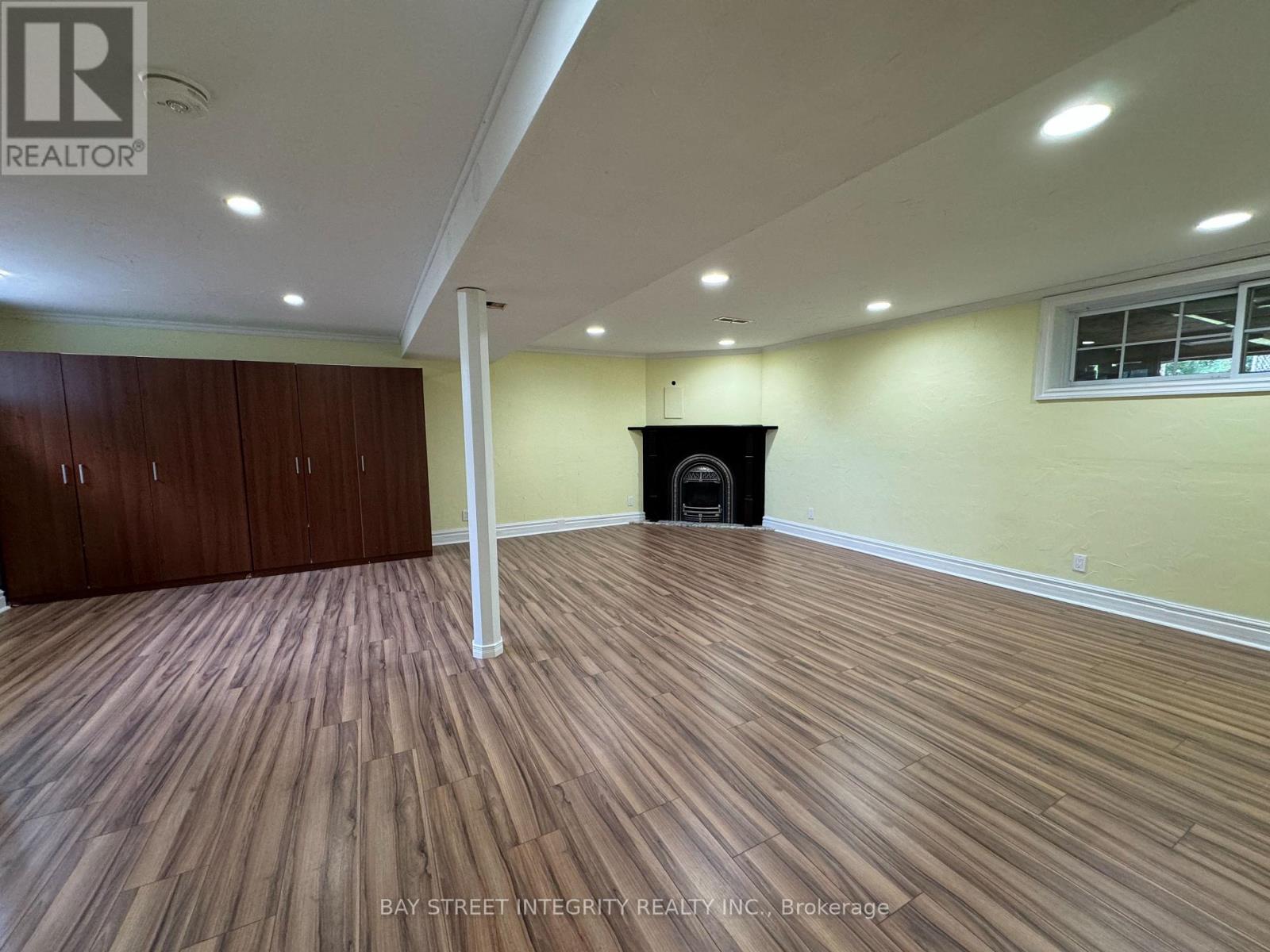 1339 Pinegrove Road, Oakville, Ontario L6L 2X2 - Photo 20 - W13552350
