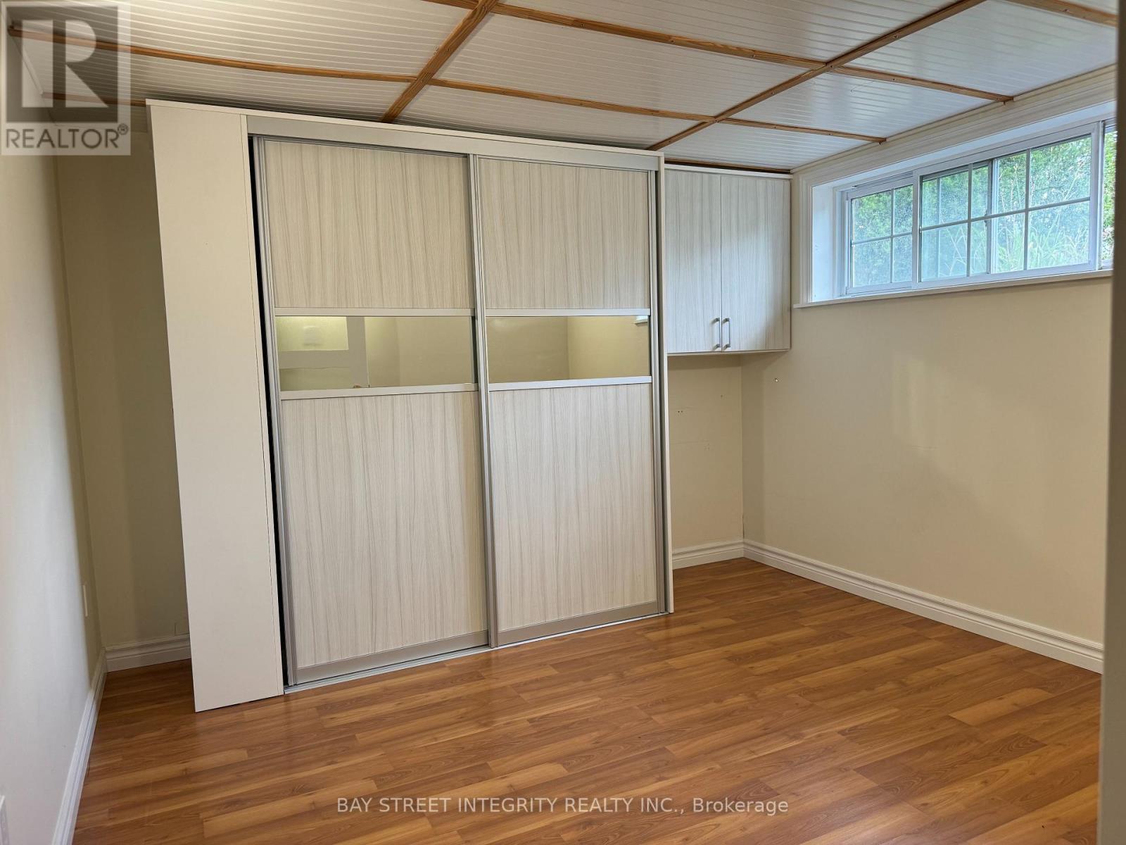 1339 Pinegrove Road, Oakville, Ontario L6L 2X2 - Photo 22 - W13552350
