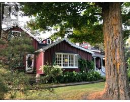 130 MYRTLE ROAD E, Whitby, Ontario