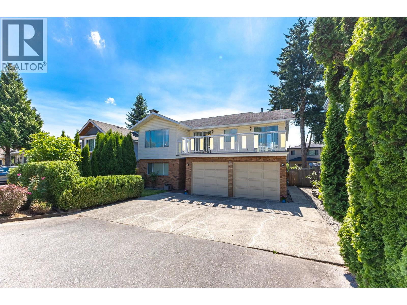 7622 17TH AVENUE, Burnaby