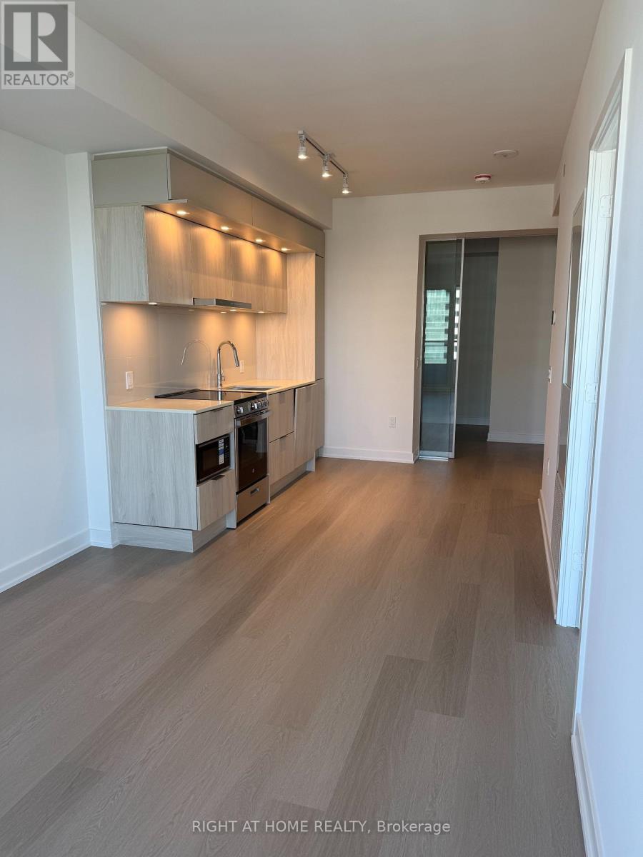 5606 - 448 Burnhamthorpe Rd Road W, Mississauga, Ontario L5B 0R4 - Photo 9 - W13551530