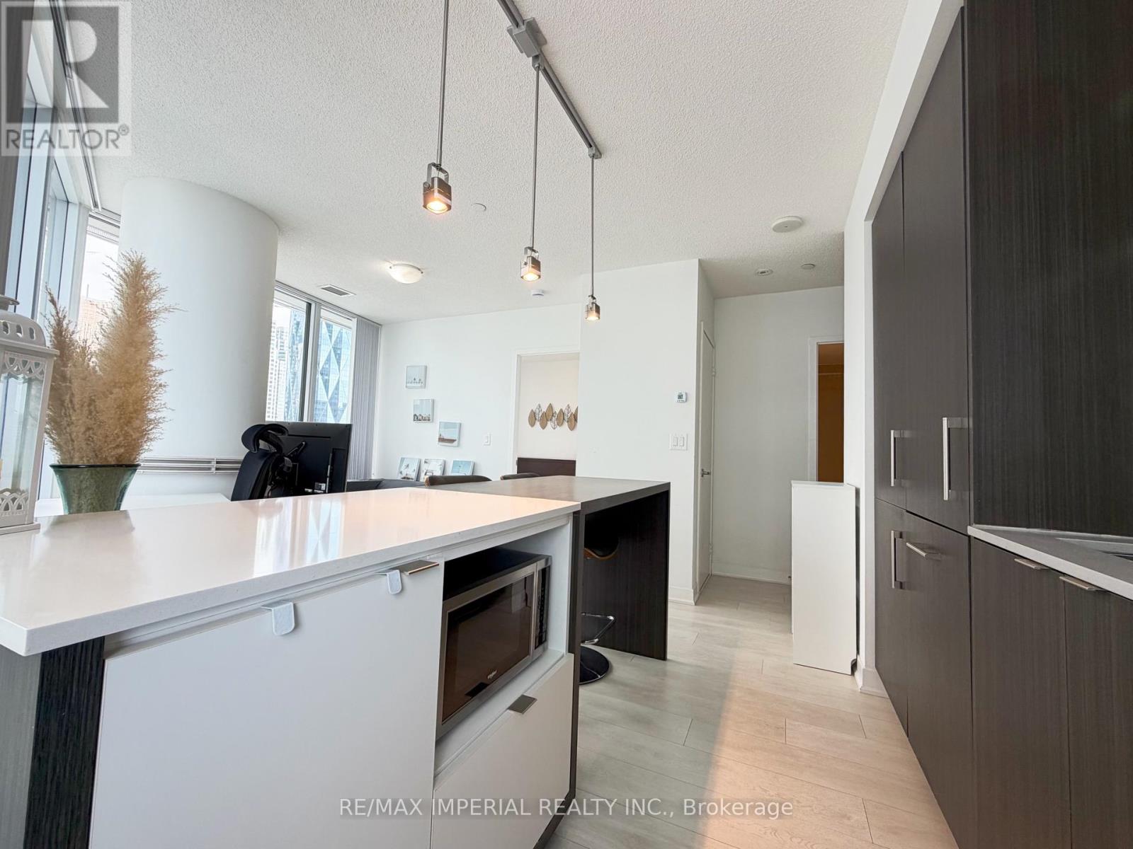 2802 - 88 Harbour Street, Toronto, Ontario  M5J 0C3 - Photo 10 - C13552398