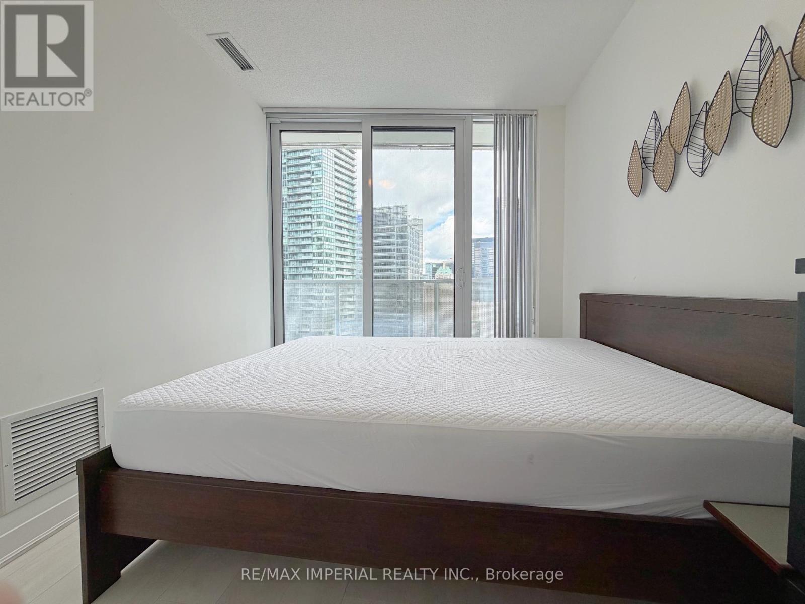 2802 - 88 Harbour Street, Toronto, Ontario  M5J 0C3 - Photo 18 - C13552398