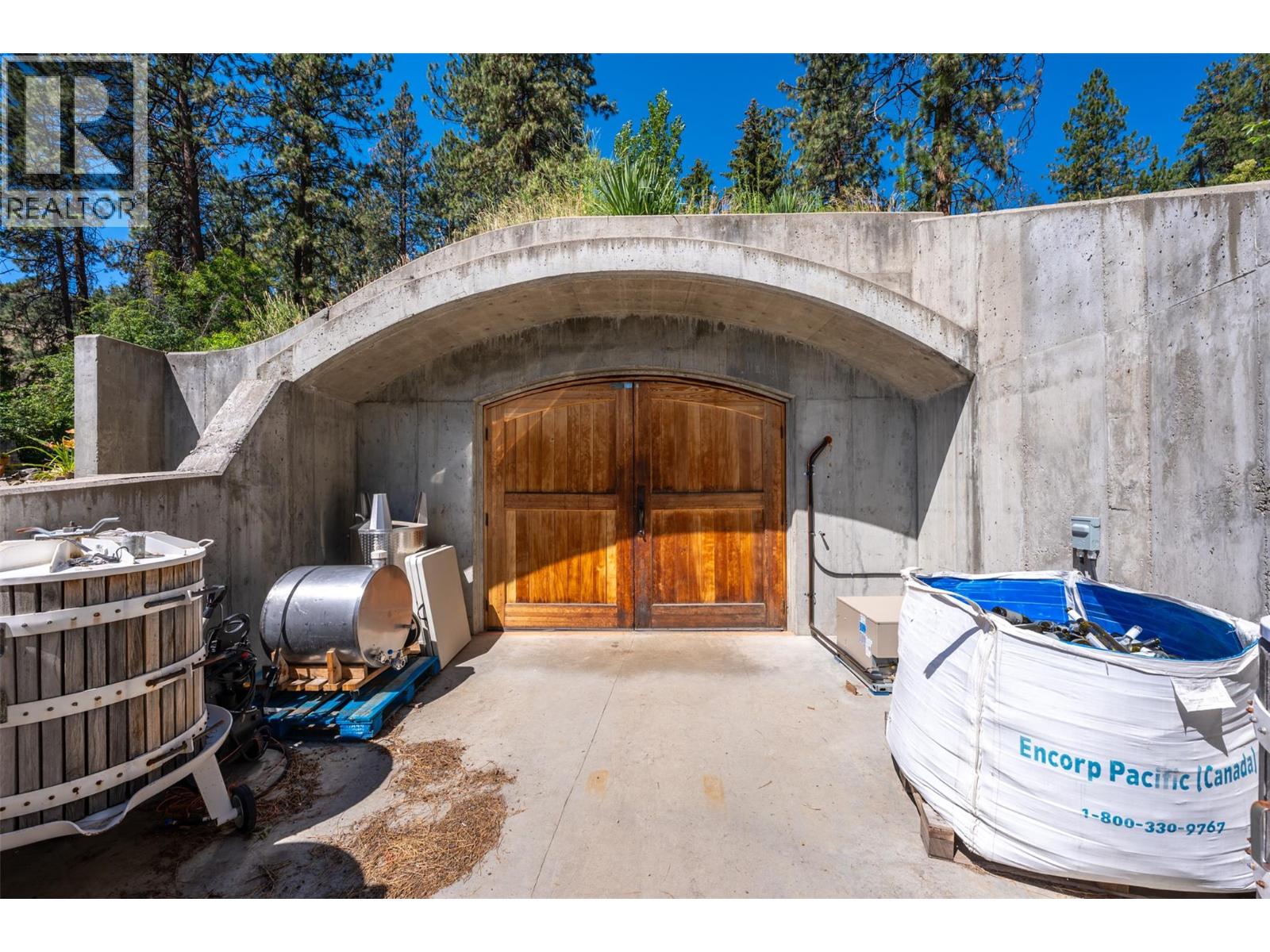 482 Pinehill Road, Oliver, British Columbia  V0H 1T5 - Photo 12 - 10393807