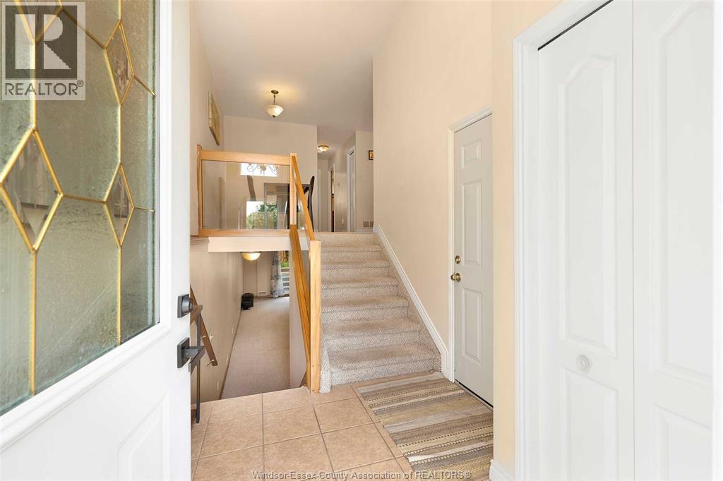 1132 Settlers, Windsor, Ontario  N9G 2W7 - Photo 3 - 26016693