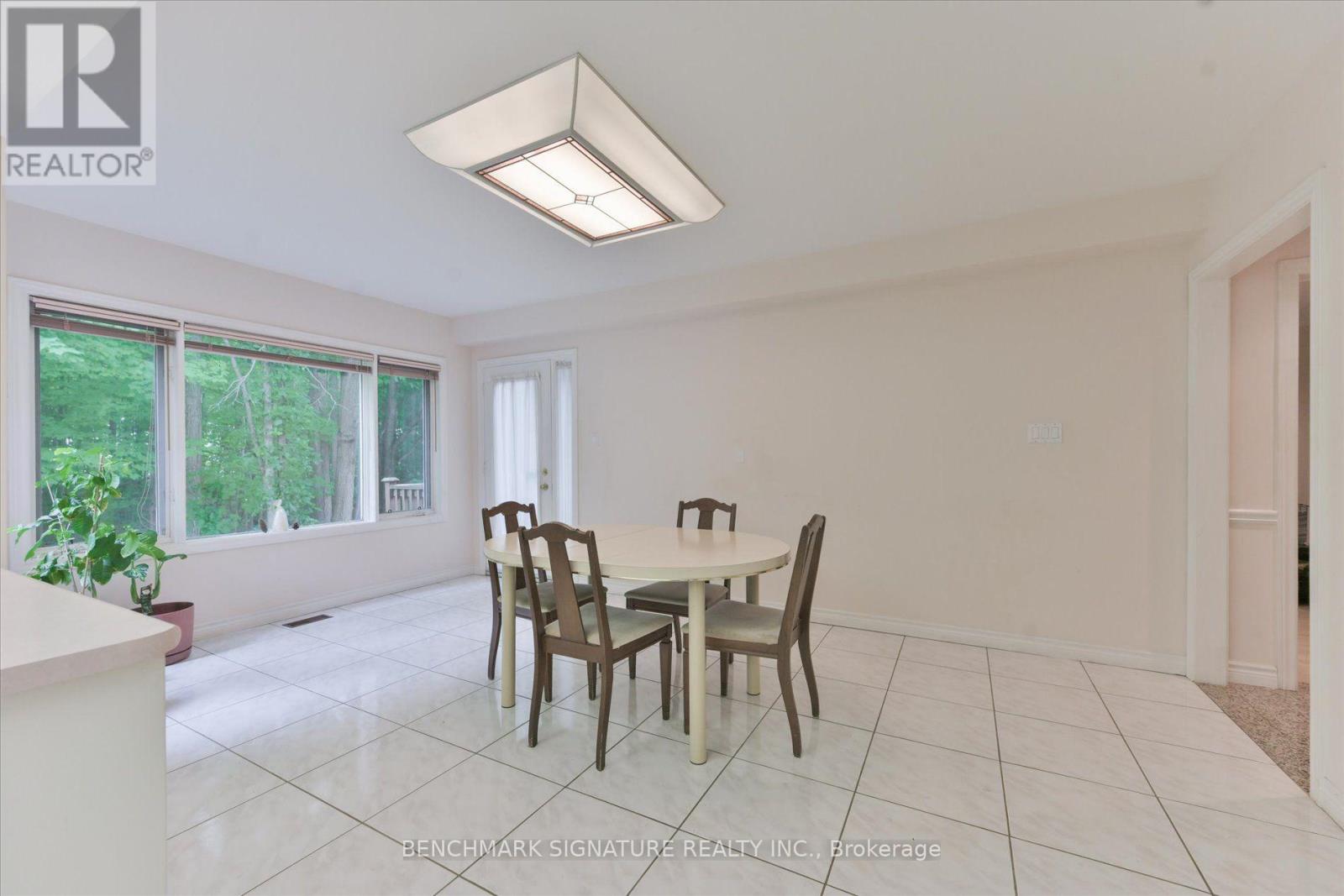 152 Blackmore Avenue, Richmond Hill, Ontario  L4B 3Y8 - Photo 14 - N13547302