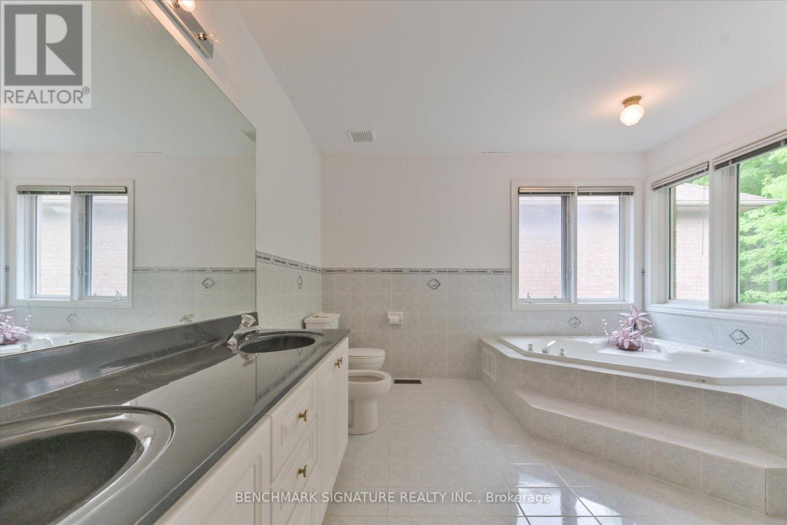 152 Blackmore Avenue, Richmond Hill, Ontario  L4B 3Y8 - Photo 27 - N13547302