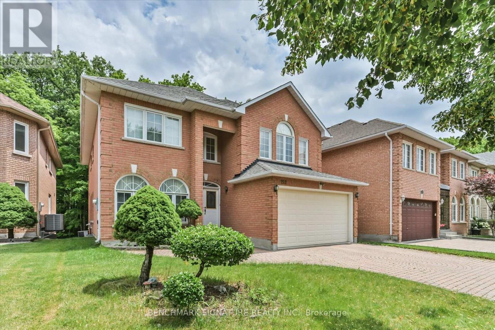 152 Blackmore Avenue, Richmond Hill, Ontario  L4B 3Y8 - Photo 3 - N13547302