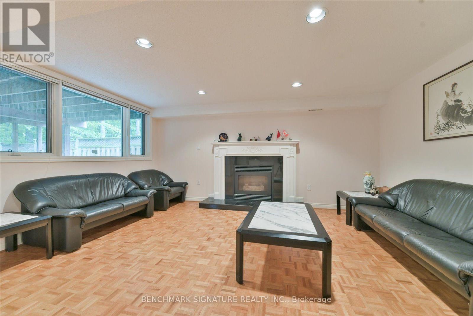152 Blackmore Avenue, Richmond Hill, Ontario  L4B 3Y8 - Photo 37 - N13547302