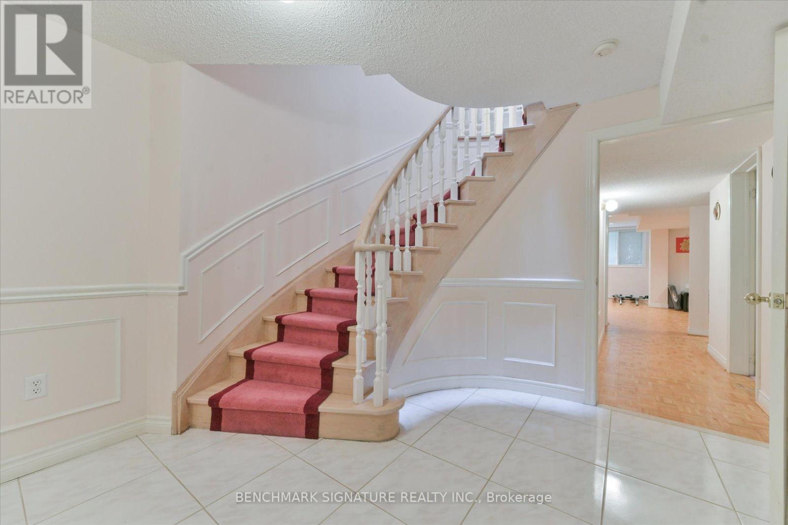 152 Blackmore Avenue, Richmond Hill, Ontario  L4B 3Y8 - Photo 36 - N13547302