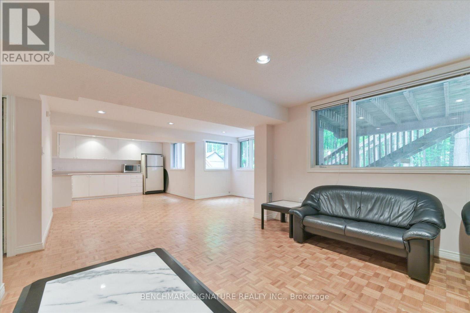 152 Blackmore Avenue, Richmond Hill, Ontario  L4B 3Y8 - Photo 38 - N13547302