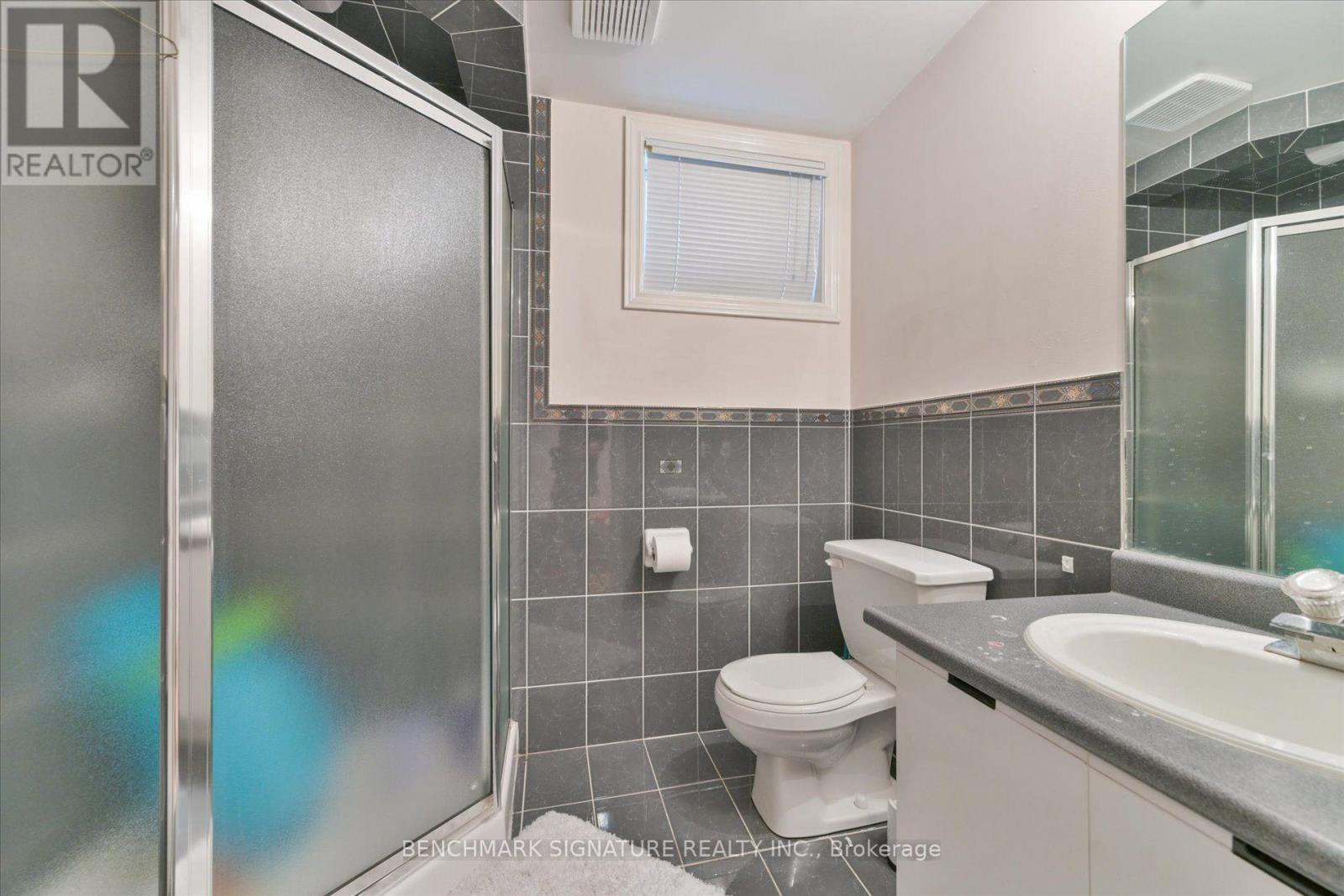 152 Blackmore Avenue, Richmond Hill, Ontario  L4B 3Y8 - Photo 44 - N13547302