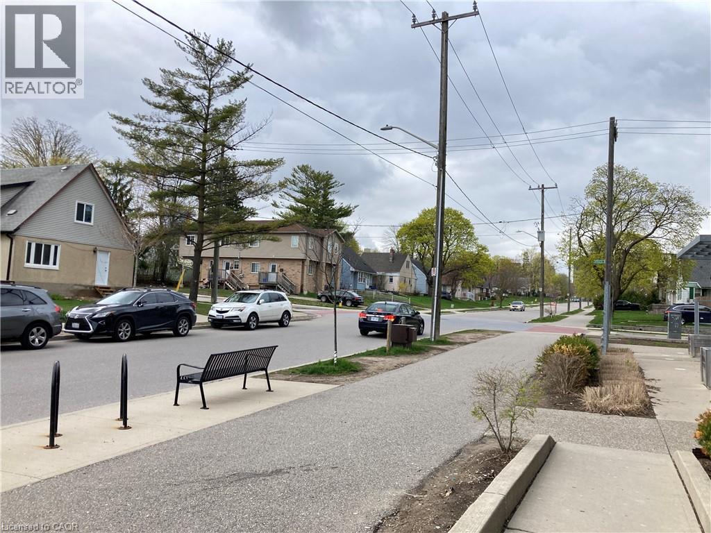 8 Hickory Street W Unit# 204, Waterloo, Ontario  N2L 3H6 - Photo 23 - 40847281