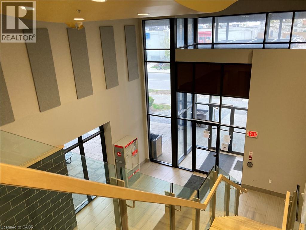 8 Hickory Street W Unit# 204, Waterloo, Ontario  N2L 3H6 - Photo 8 - 40847281