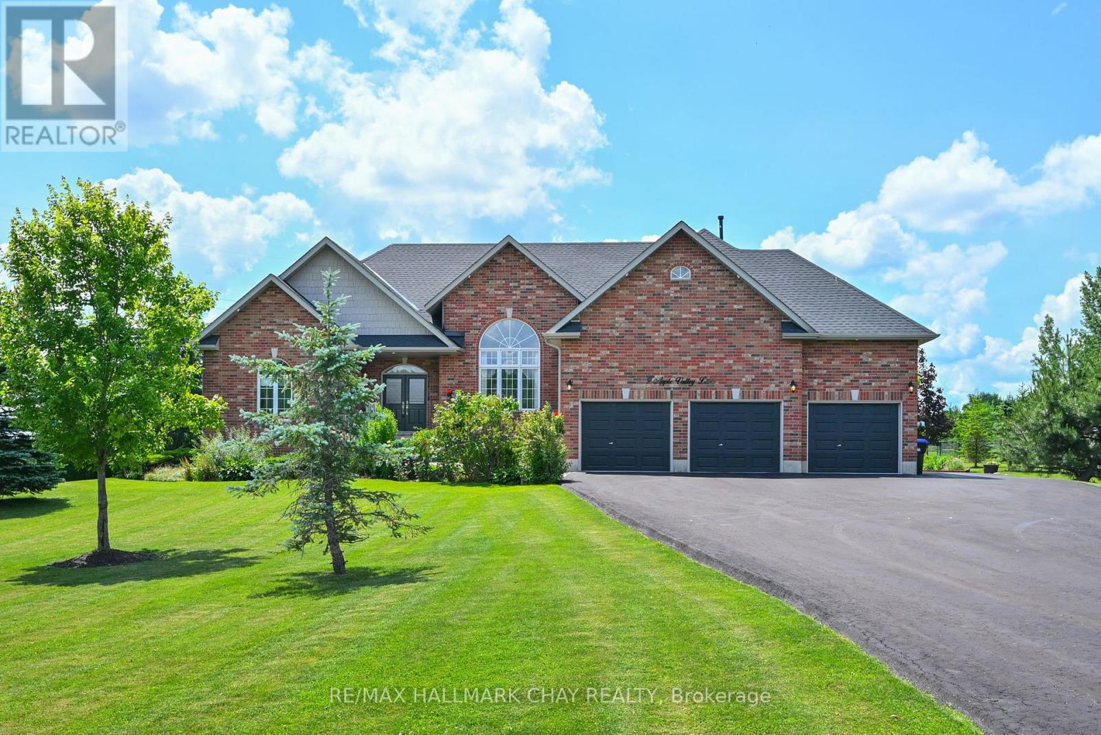 9 APPLE VALLEY LANE, Adjala-Tosorontio