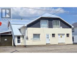 60 TENTH STREET E, Armstrong, Ontario