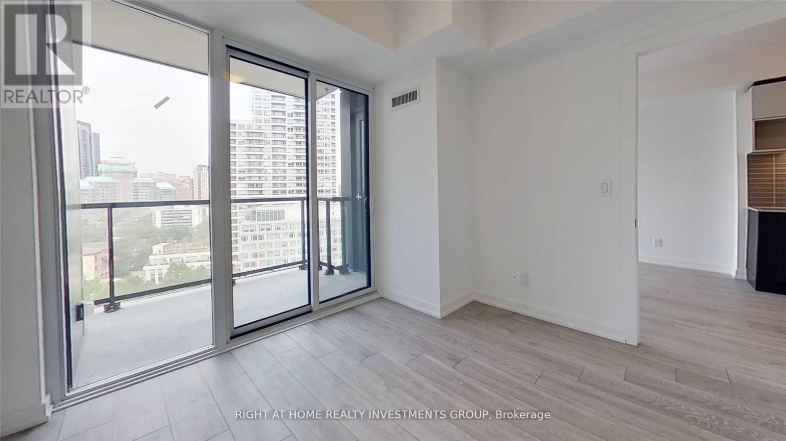 1401 - 159 Wellesley Street E, Toronto, Ontario  M4Y 0H5 - Photo 14 - C13552420