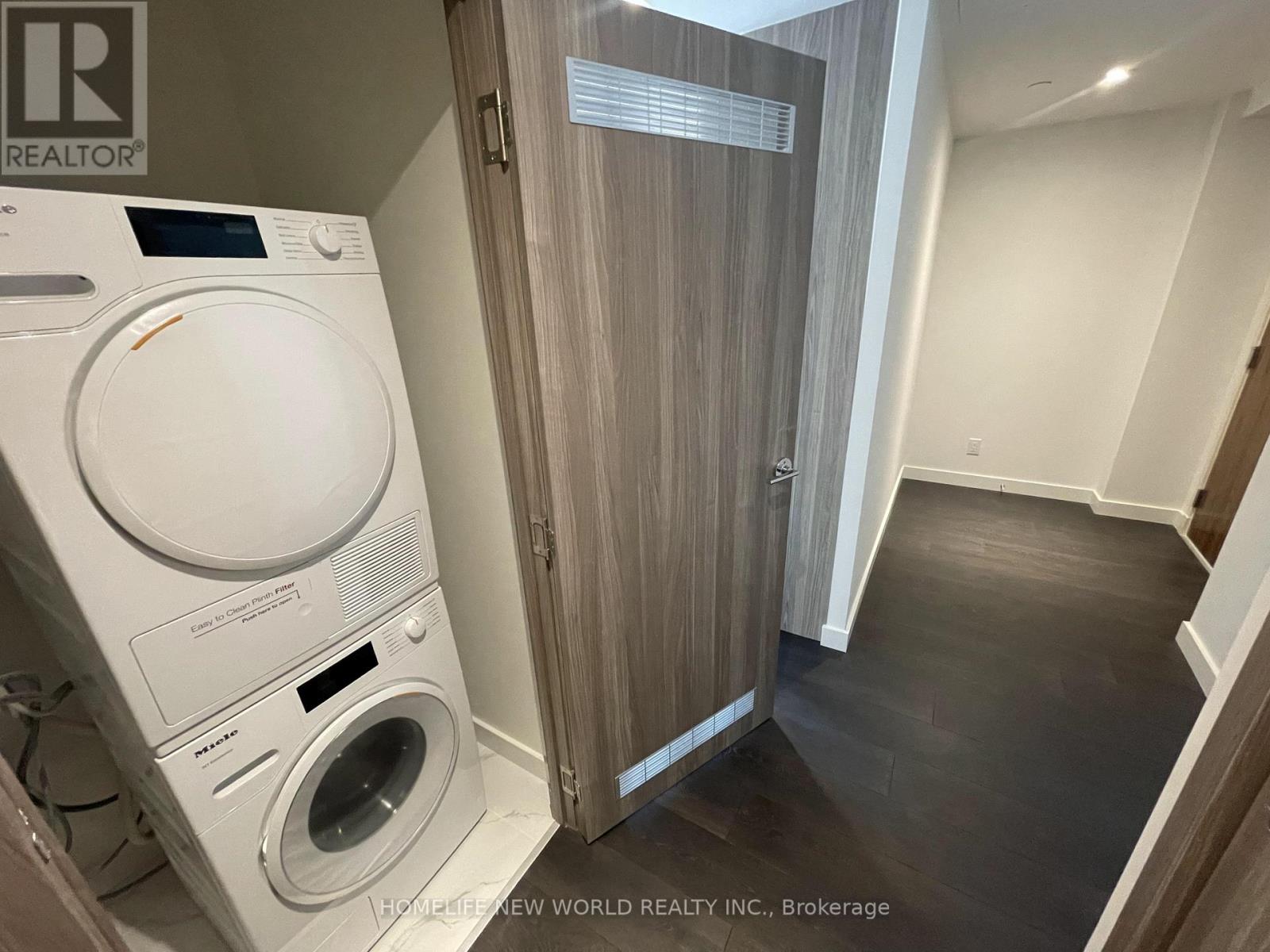 3001 - 27 Mcmahon Drive, Toronto, Ontario  M2L 0J2 - Photo 8 - C13552470