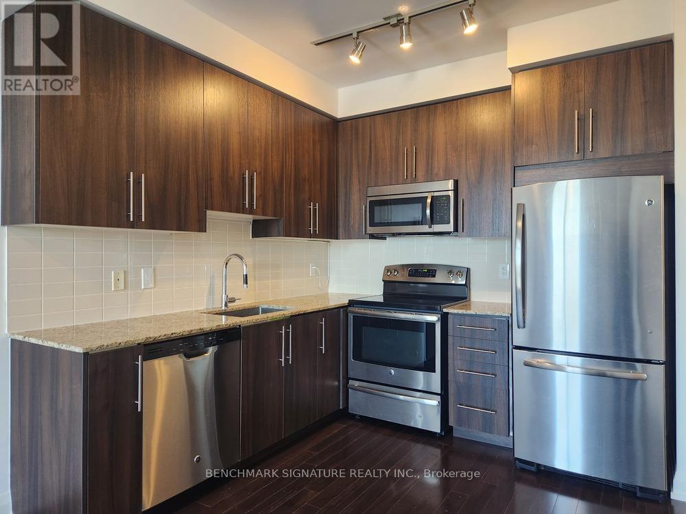 518 - 7161 YONGE STREET, Markham (Thornhill)