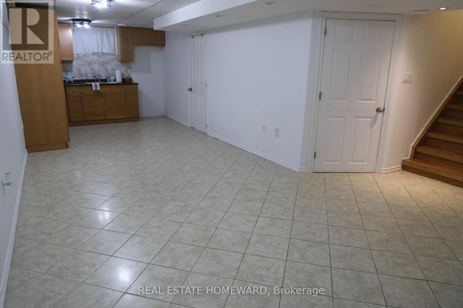 Bsmt - 1212 Fox Hill Street, Innisfil, Ontario  L9S 4Y5 - Photo 5 - N13552476