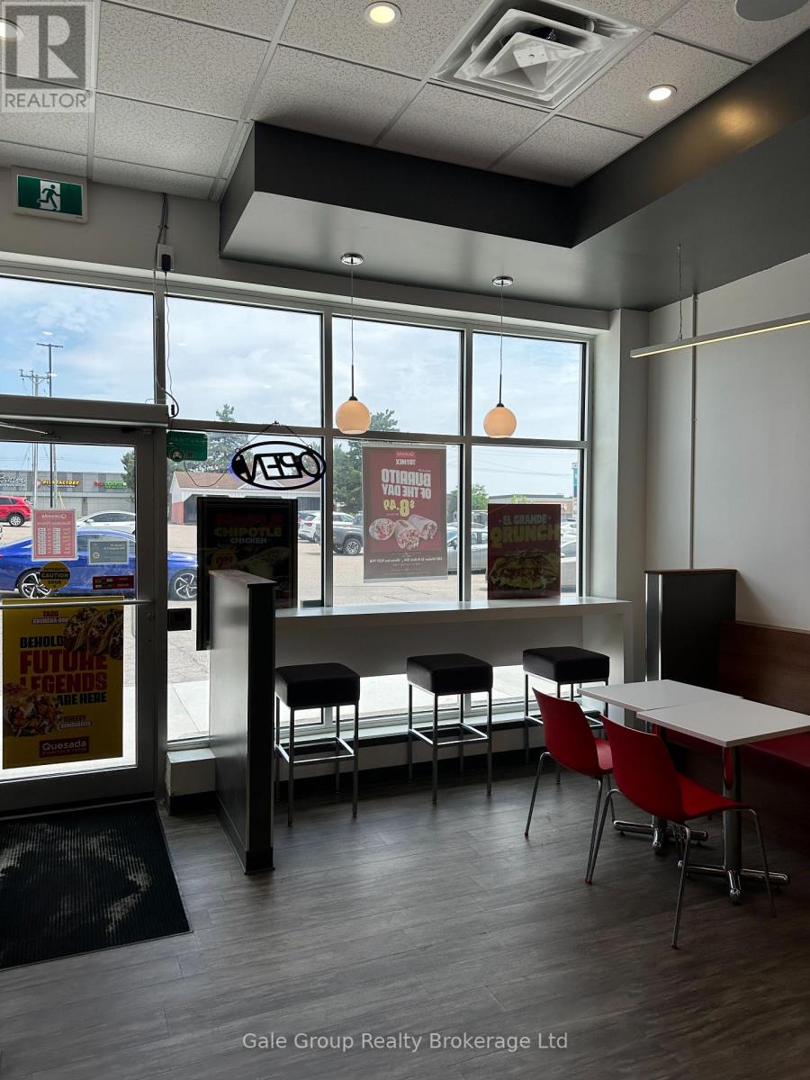 104 - 585 Weber Street N, Waterloo, Ontario  N2V 1V8 - Photo 2 - X13552516
