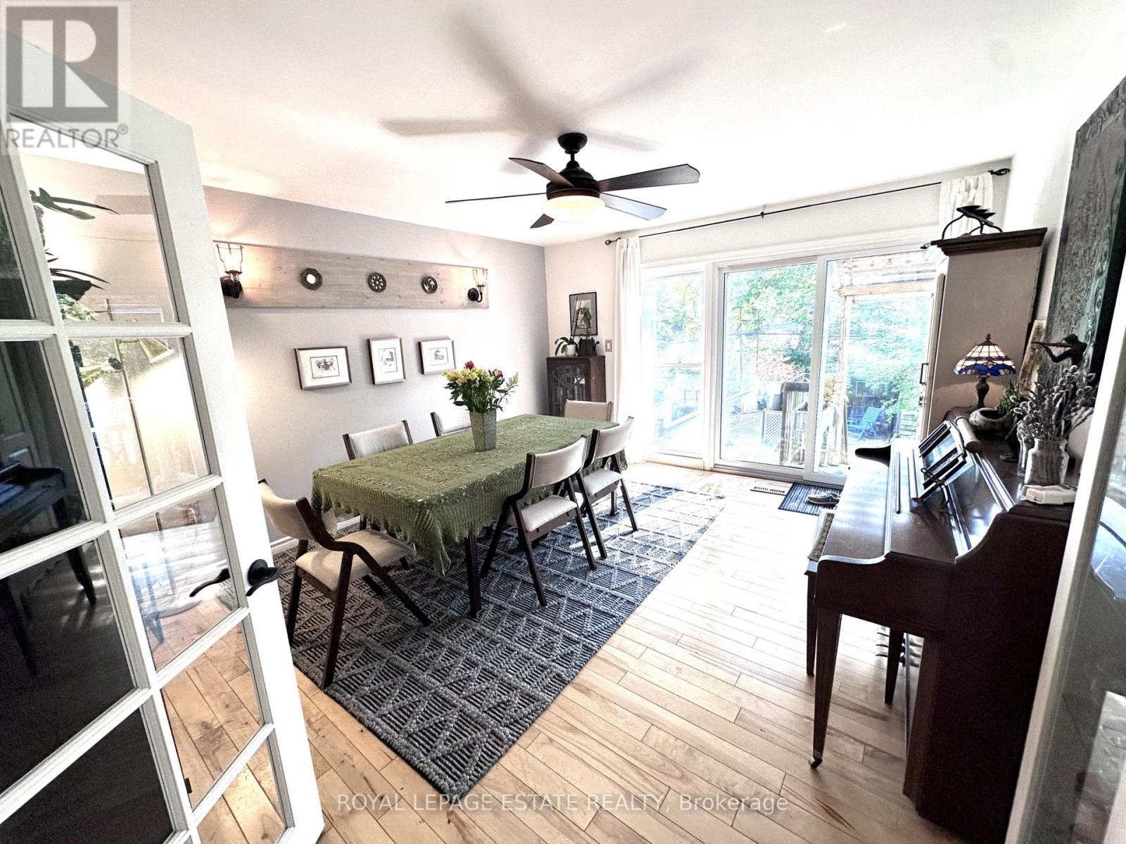 158 Waverley Road, Toronto, Ontario  M4L 3T3 - Photo 16 - E13552534