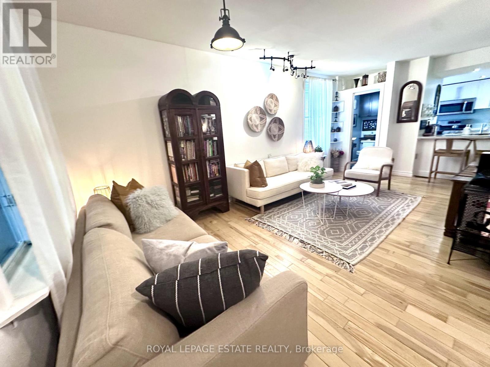 158 Waverley Road, Toronto, Ontario  M4L 3T3 - Photo 49 - E13552534