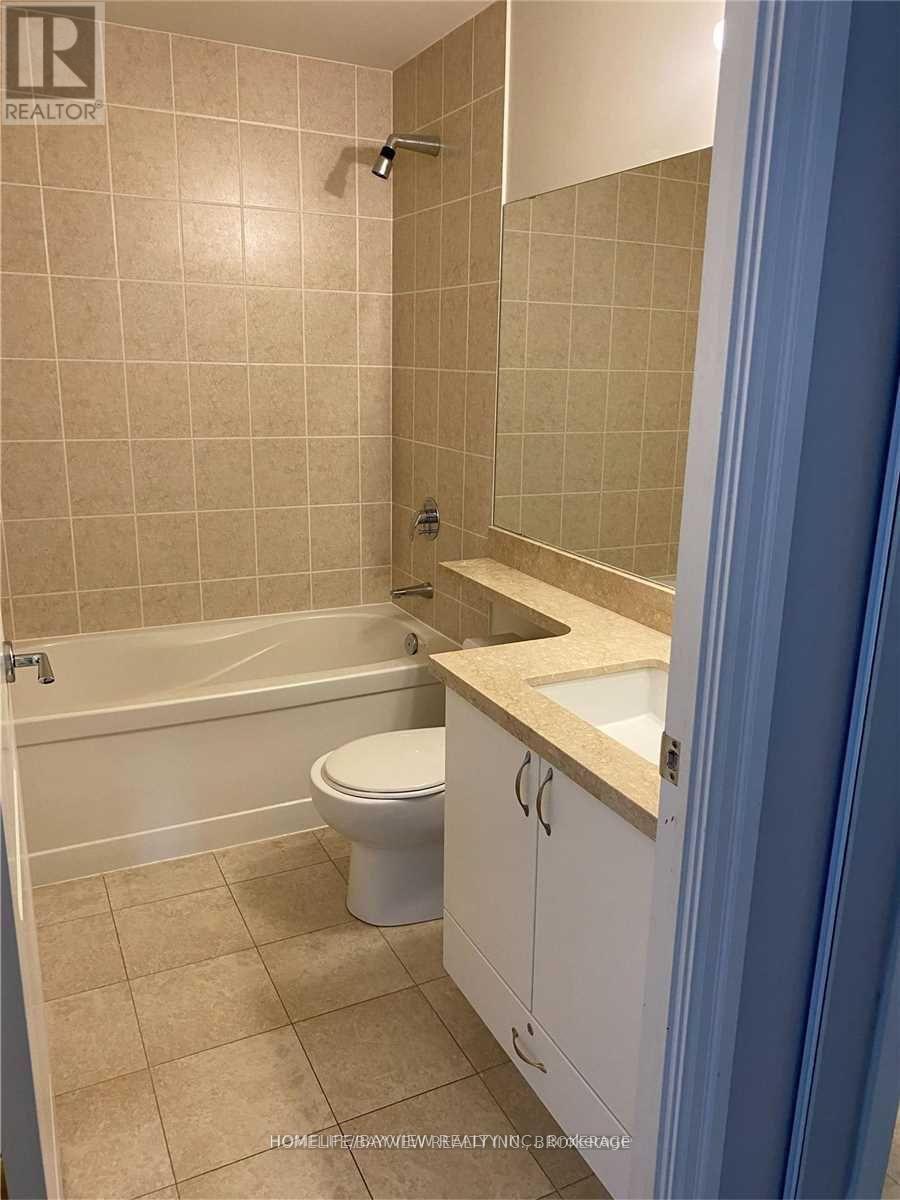 111 Upper Duke Crescent, Markham, Ontario  L6G 0C8 - Photo 13 - N13552570