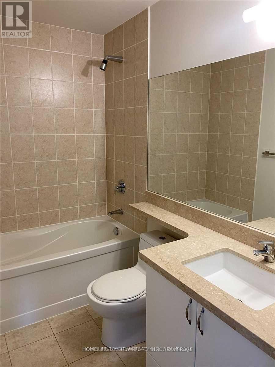 111 Upper Duke Crescent, Markham, Ontario  L6G 0C8 - Photo 14 - N13552570