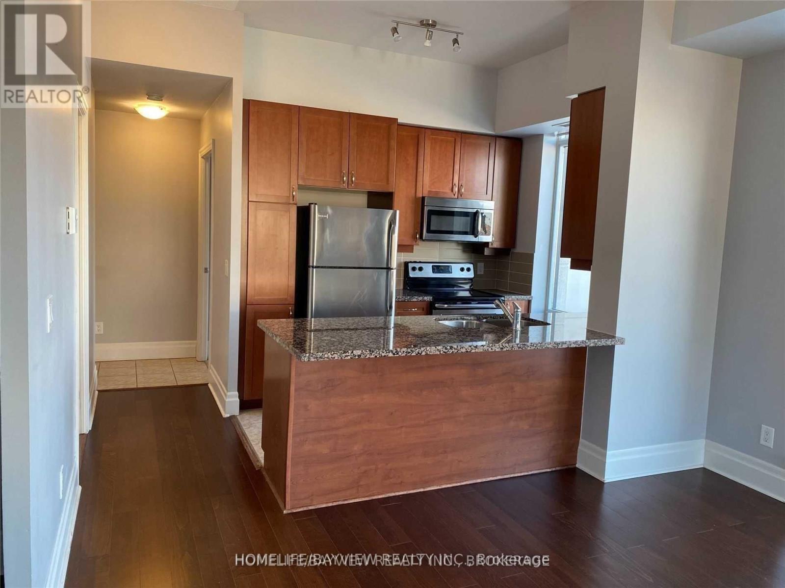 111 Upper Duke Crescent, Markham, Ontario  L6G 0C8 - Photo 5 - N13552570