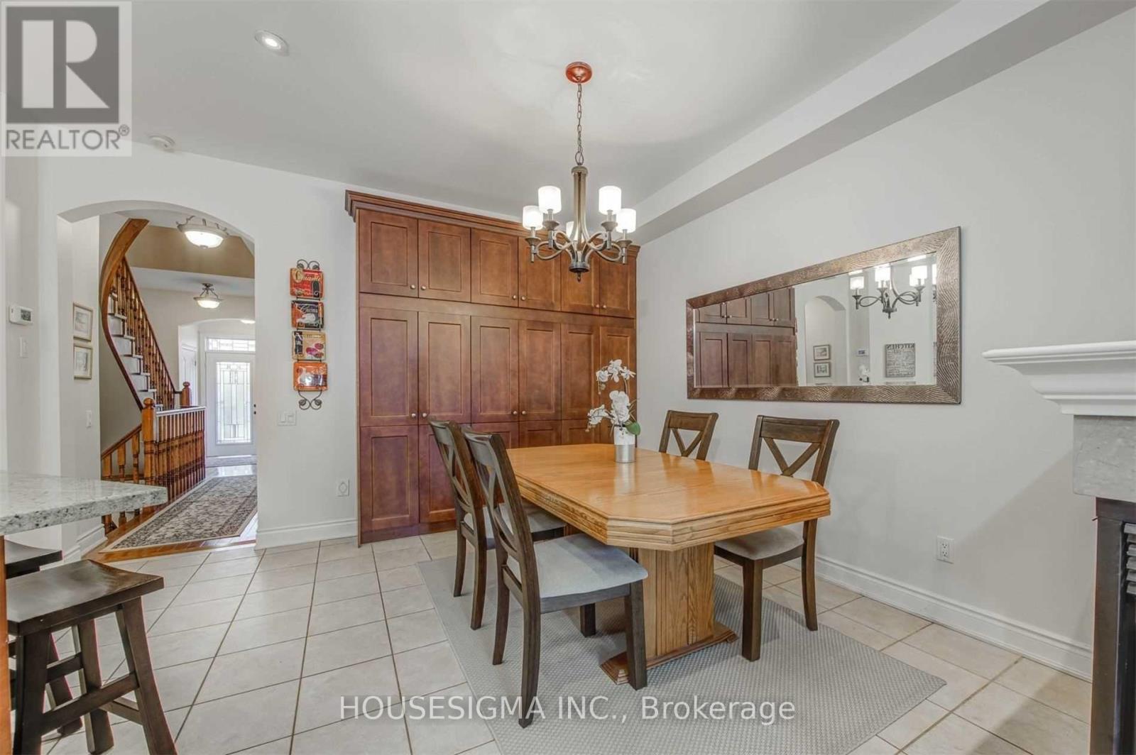 244 Tawny Crescent, Oakville, Ontario  L6L 6T7 - Photo 11 - W13552546