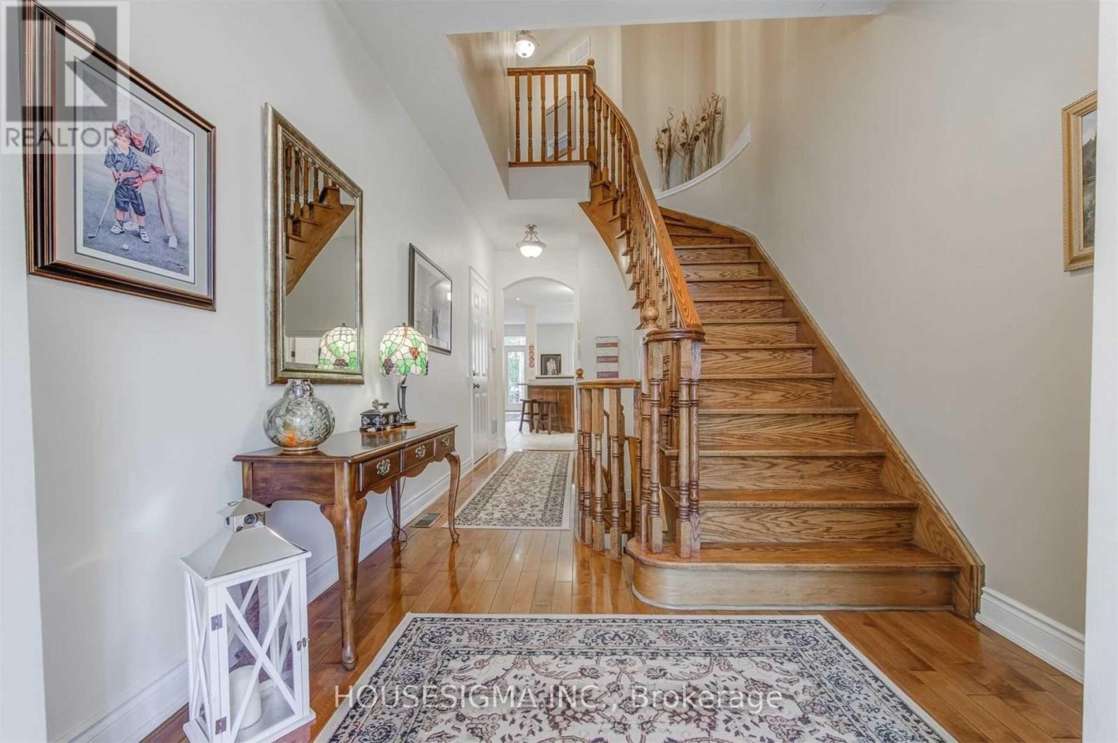 244 Tawny Crescent, Oakville, Ontario  L6L 6T7 - Photo 4 - W13552546