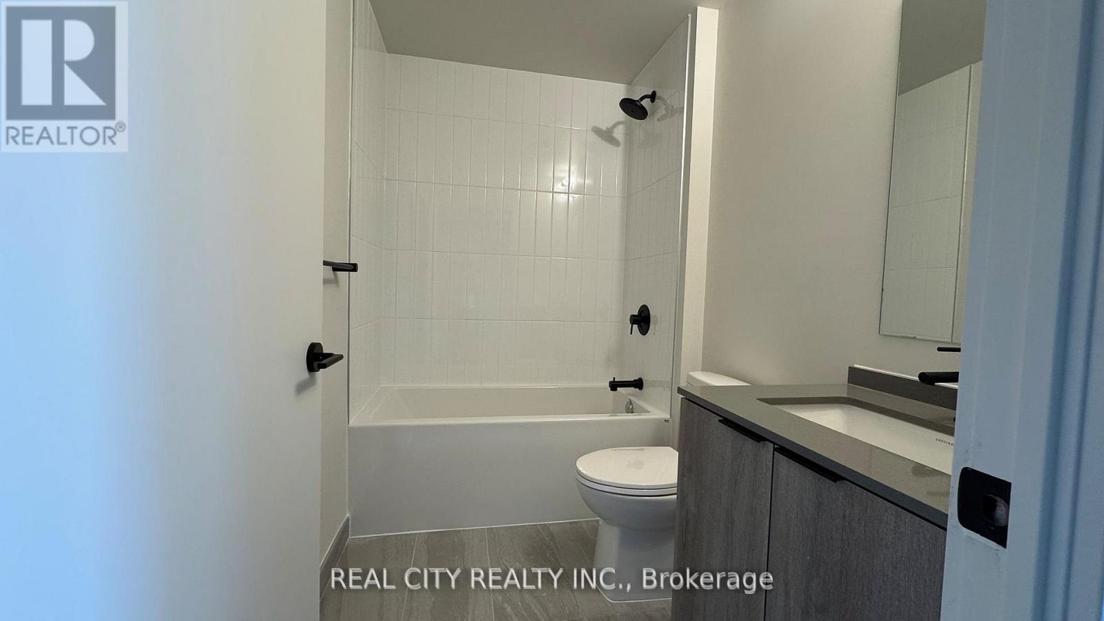711 - 181 Sterling Road, Toronto, Ontario  M6R 2B2 - Photo 10 - C13541360