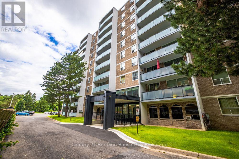 303 - 359 GENEVA STREET, St. Catharines (Fairview)