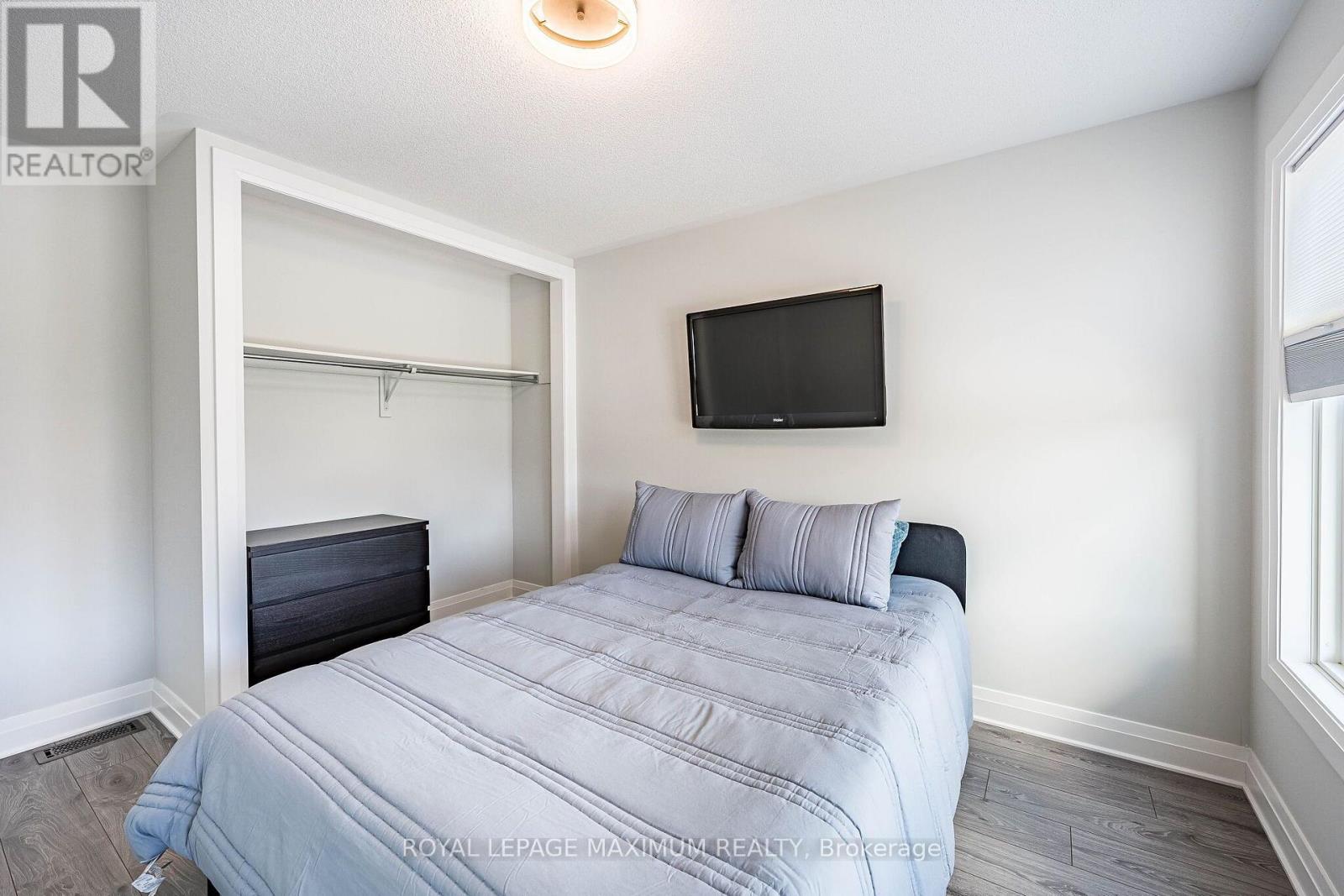 913 Miller Park Avenue, Bradford West Gwillimbury, Ontario  L3Z 0L4 - Photo 32 - N13548432