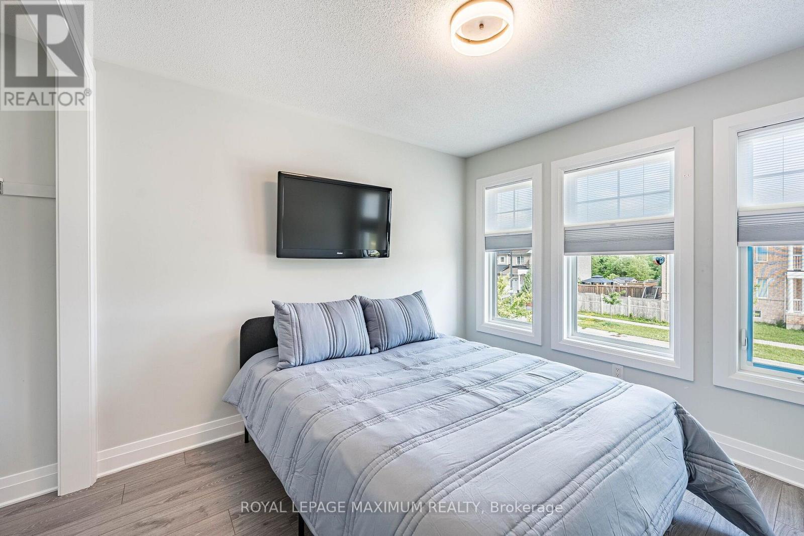 913 Miller Park Avenue, Bradford West Gwillimbury, Ontario  L3Z 0L4 - Photo 31 - N13548432